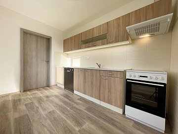 Pronájem bytu 2+1 50 m², Okružní, Ivančice