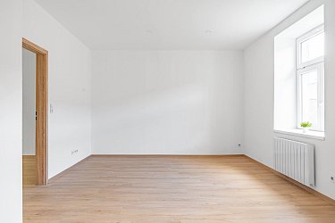 Prodej bytu 3+kk se zahradou, po rekonstrukci, Úsobí